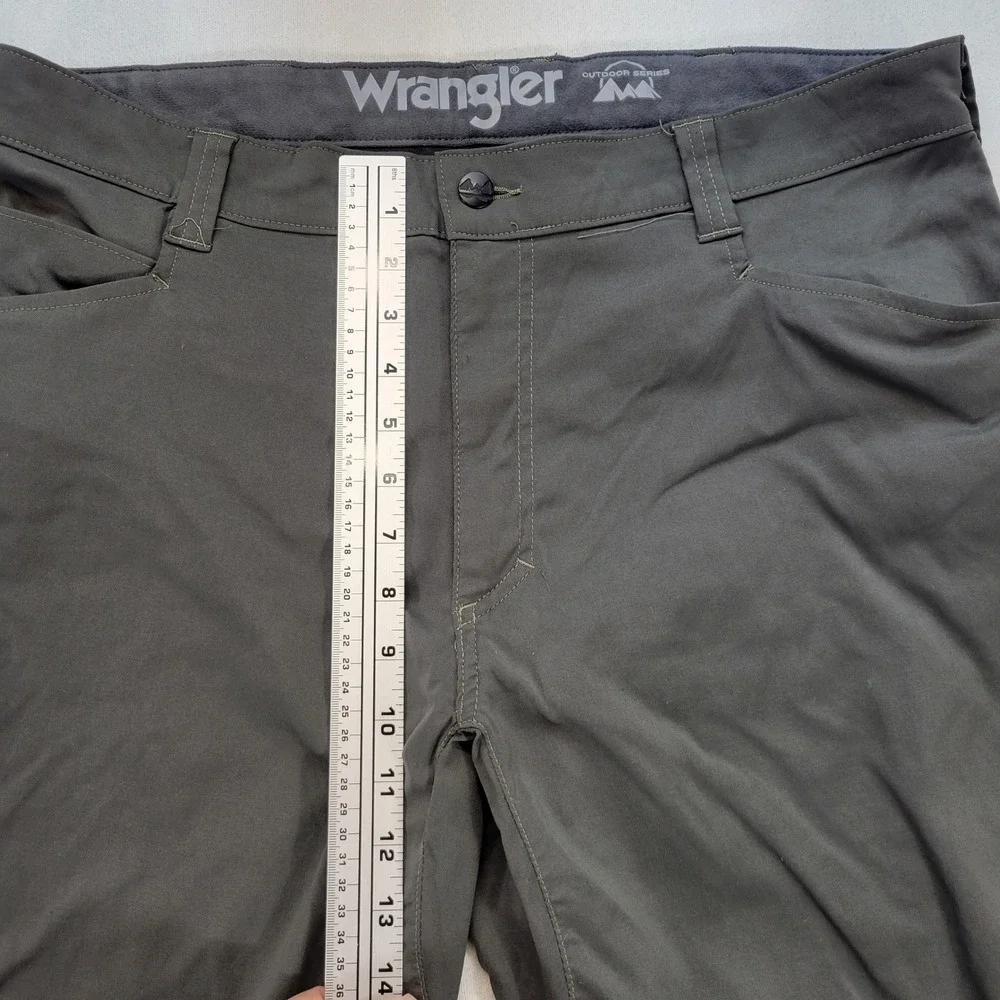 Wrangler Outdoor Rugged Utility Pants Mens 38x30 Green Hiking NT848PT Stretch